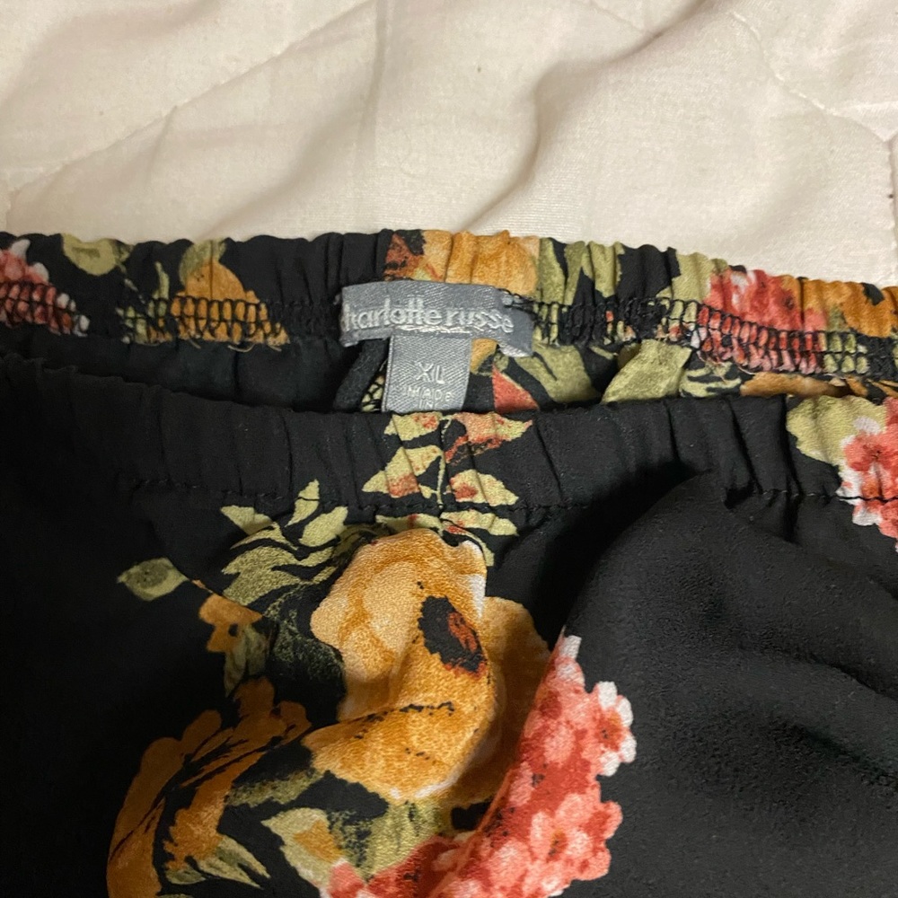 Charlotte Russe tube top floral xl
